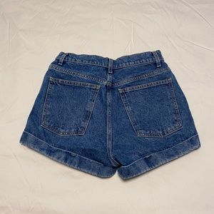 American Apparel mom jean short size 29